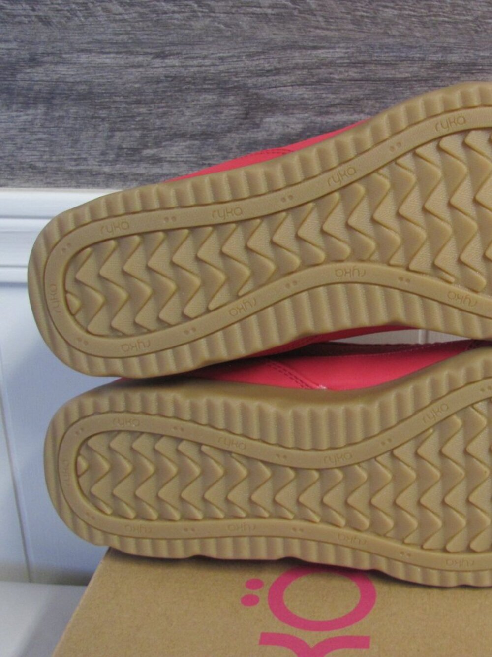 RYKA WOMENS EFFORTLESS TENNIS SHOES RED SALSA NIB - Picture 10 of 14